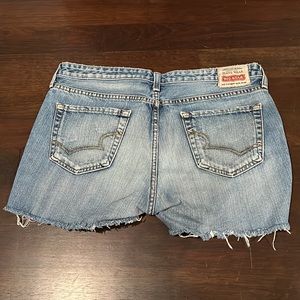 Big Star Women’s Vintage Denim Jean Shorts Ripped 30 R.